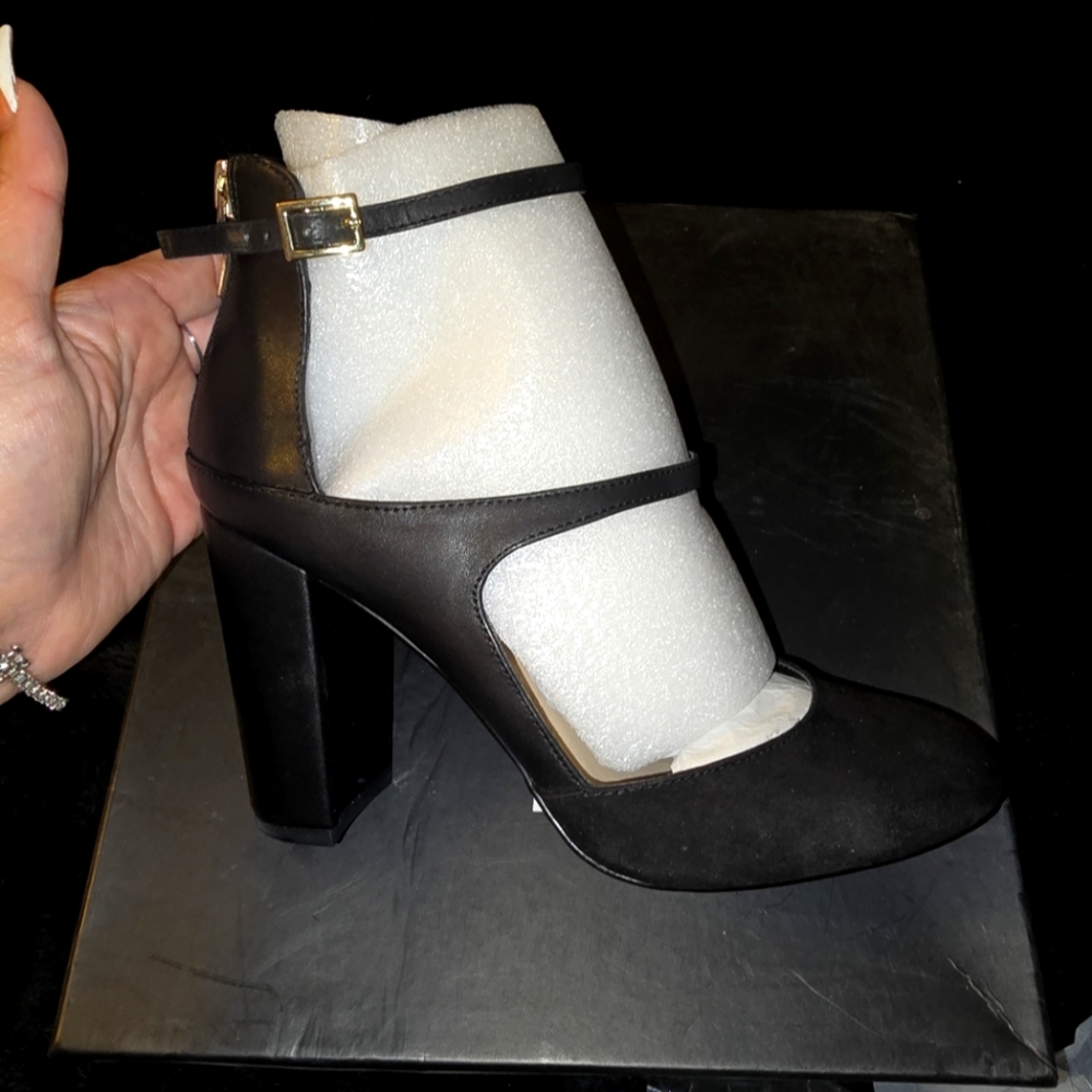 Bcbg brand new in box heels